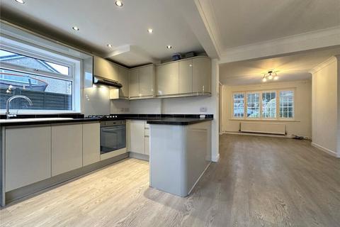 3 bedroom detached house to rent, Greenfield Link CR5