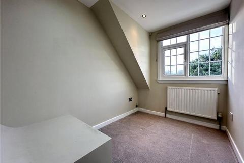 3 bedroom detached house to rent, Greenfield Link CR5