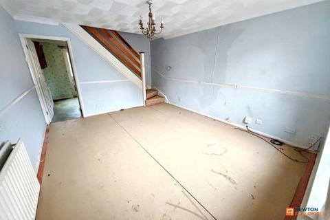 2 bedroom semi-detached house for sale, Wycliffe Grove, Werrington, Peterborough, PE4