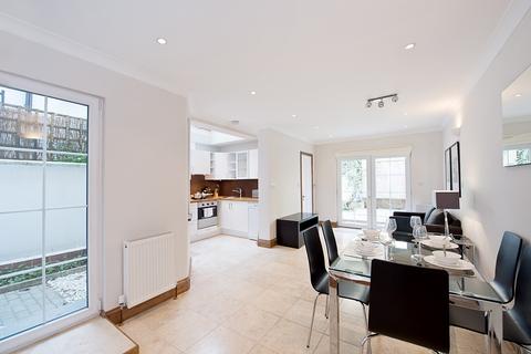 GFF, 48, Warriner Gardens, London, SW11
