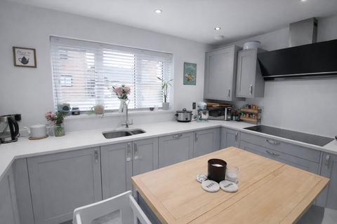 undefined, Welchs Close, Henlow, SG16