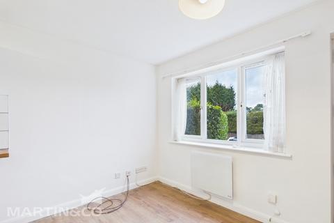 undefined, Liptraps Lane, Tunbridge Wells TN2