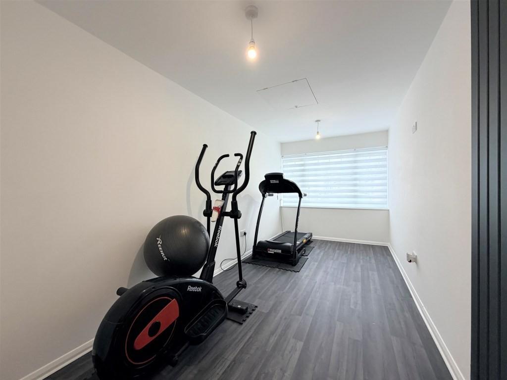 Office and gym