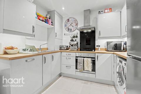 3 bedroom end of terrace house for sale, Gregory Street, Lenton, Nottingham