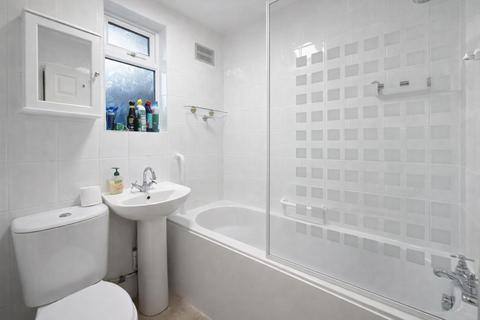 undefined, Fullingdale Road, The Headlands NN3