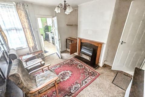 2 bedroom terraced house for sale, 146 Victoria Street, Grantham, NG31 7BW