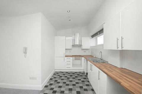 undefined, Flat 63 Fitzroy Court, 6 Whitehorse Road, Croydon, CR0 2AX
