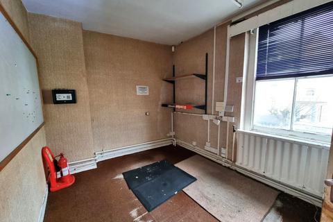 Retail property (high street) for sale, 6 Madoc Street, Llandudno, LL30 2TL