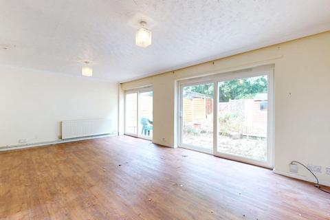 3 bedroom terraced house for sale, 171 Wheatcroft, Cheshunt, Waltham Cross, EN7 6JU