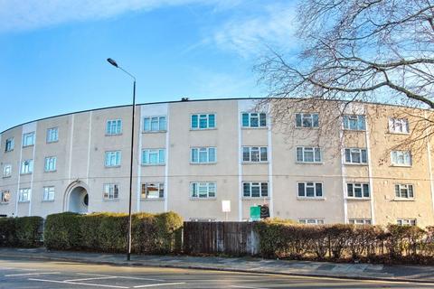 2 bedroom flat for sale, Flat 4 Charlton Court, High Street South, East Ham, E6 6JD