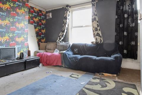 2 bedroom terraced house for sale, 32 Arthington Terrace, Leeds, LS10 2NF