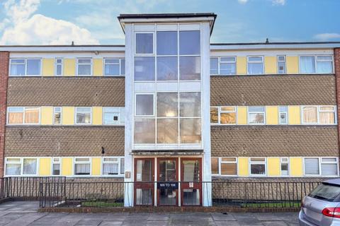 2 bedroom flat for sale, 196 Bilsby Lodge, Chalklands, Wembley, HA9 9DY