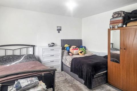 2 bedroom flat for sale, 196 Bilsby Lodge, Chalklands, Wembley, HA9 9DY