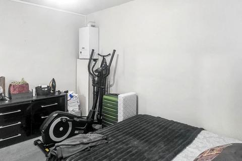 2 bedroom flat for sale, 196 Bilsby Lodge, Chalklands, Wembley, HA9 9DY