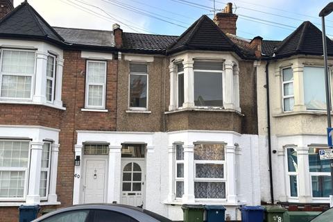 3 bedroom flat for sale, 58(A) Herga Road, Harrow, HA3 5AS
