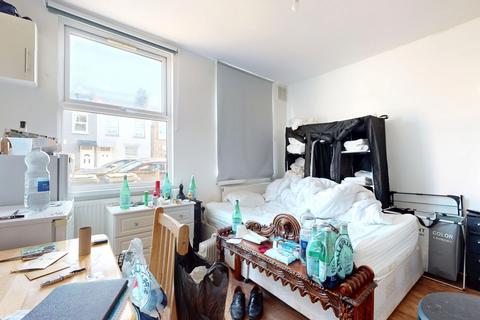 5 bedroom end of terrace house for sale, 49 Wycombe Road, Tottenham, N17 9XN