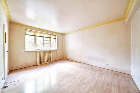 undefined, Flat 31 Tavistock Court, Tavistock Square, Bloomsbury, WC1H 9HE