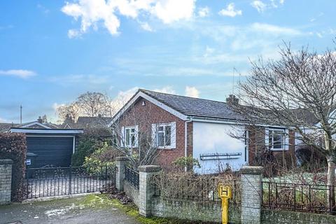 2 bedroom semi-detached house for sale, 6 David Avenue, Louth, LN11 0DJ