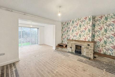 2 bedroom semi-detached house for sale, 6 David Avenue, Louth, LN11 0DJ