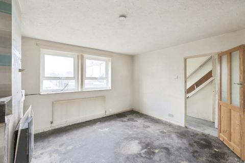 3 bedroom semi-detached house for sale, 9 Pratt Close, Mansfield, NG19 6HQ