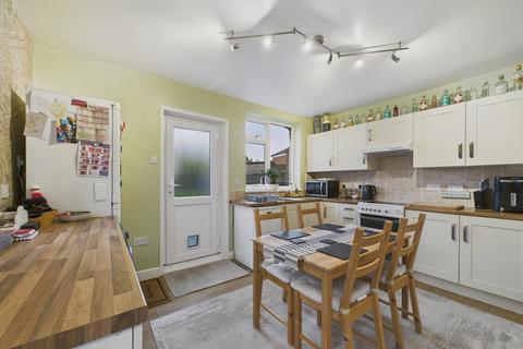 2 bedroom semi-detached house for sale, Sandringham Avenue, Whiston