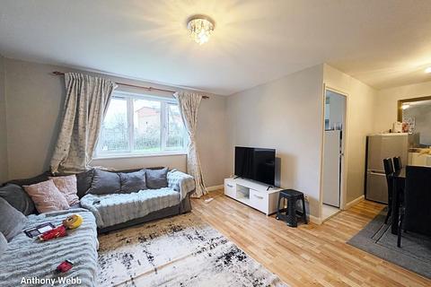 2 bedroom flat for sale, Milestone Close, Edmonton N9