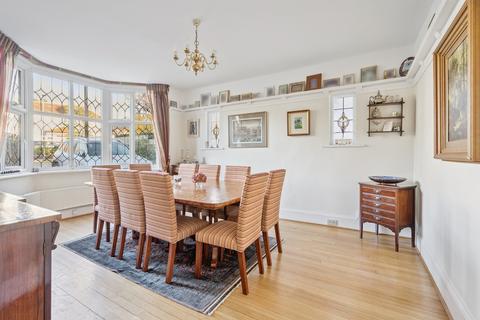 undefined, High View, Pinner HA5