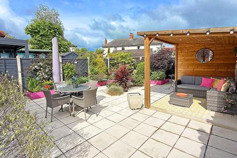 3 bedroom semi-detached house for sale, Kingsley Close, Harrogate, HG1