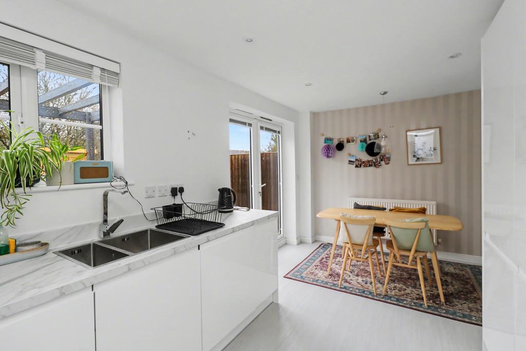 Kitchen diner
