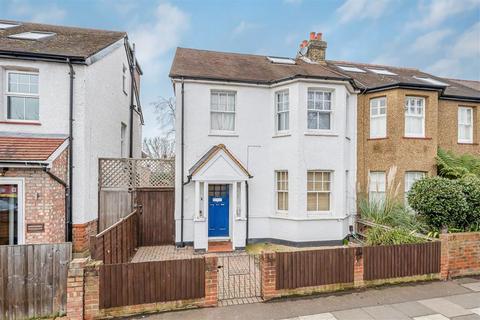 Marksbury Avenue, Kew TW9