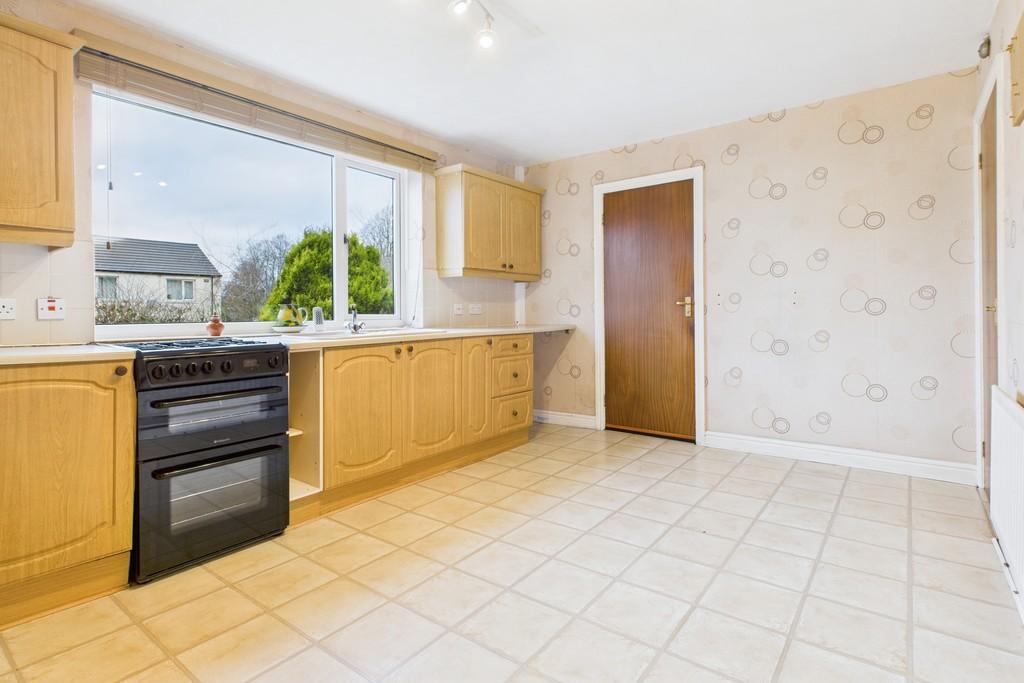 Kitchen/ Dining Room