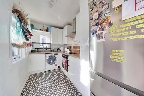 2 bedroom terraced house for sale, Sanderstead Road, Orpington