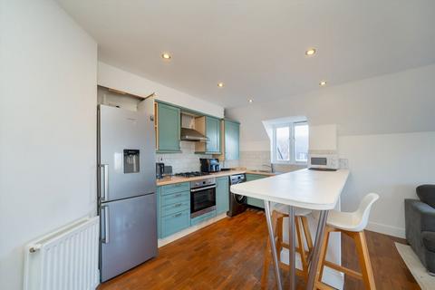 2 bedroom flat for sale, Coverdale Road, London NW2