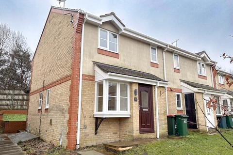 1 bed terraced house for rent in Lyon Close, Crawley