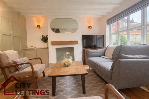 undefined, Farnsfield