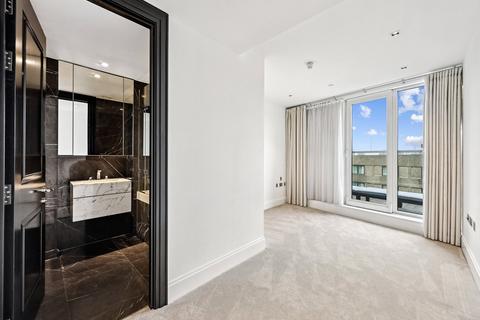 3 bedroom apartment for sale, Kensington High Street, London, W14