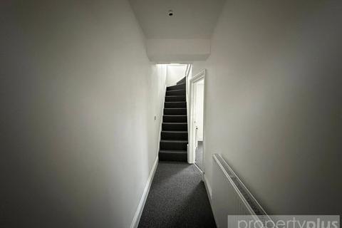 undefined, High Street, Mountain Ash, Rhondda Cynon Taff, CF45