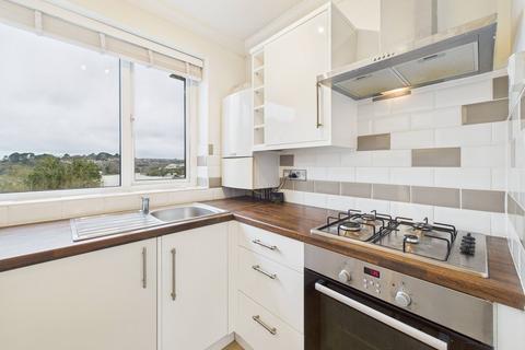 2 bedroom flat to rent, Vicarage Gardens, Plymouth PL5