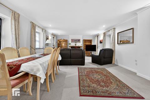 undefined, Henstaff Mews, Groesfaen