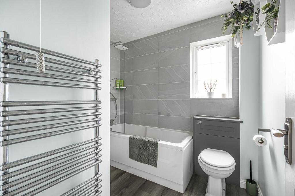 Bathroom (2)