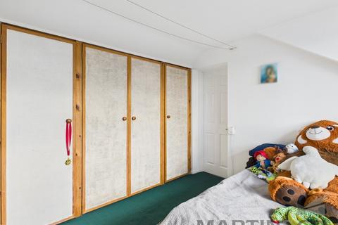 undefined, West Riding (Extra Room), Bricket Wood