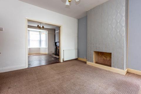 3 bedroom terraced house for sale, Portland Road, Rushden NN10