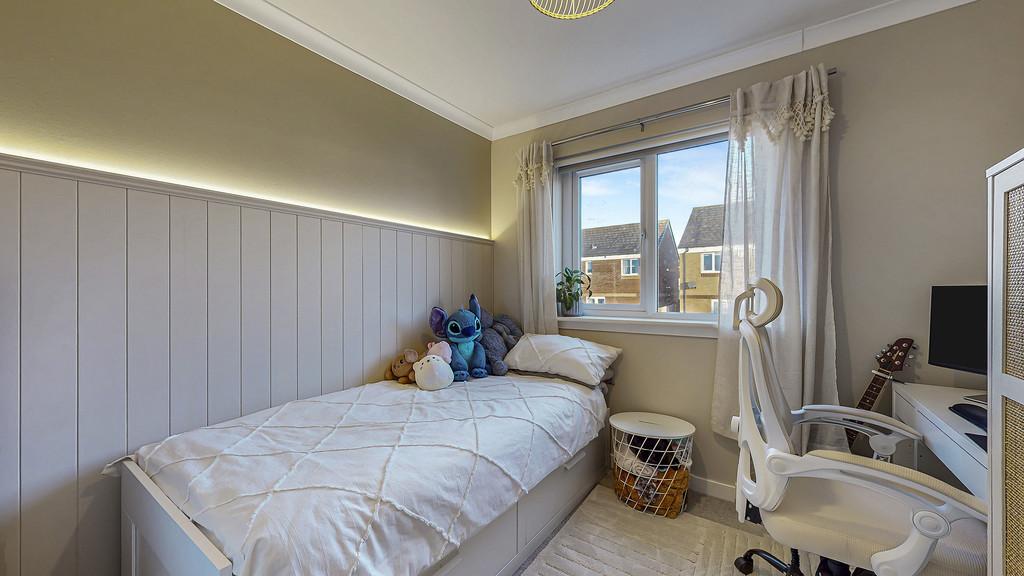 64-print-116 Craigton Drive 51