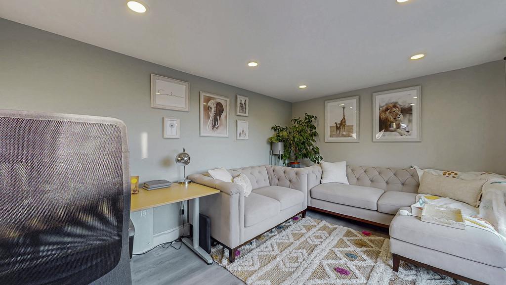 76-print-116 Craigton Drive 60