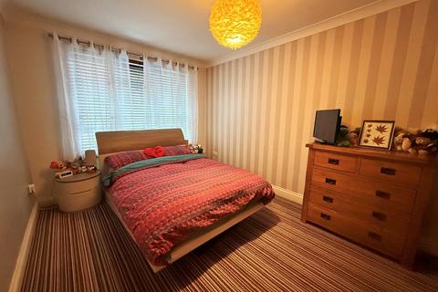 undefined, Kingsway, Hove, BN3 2TQ