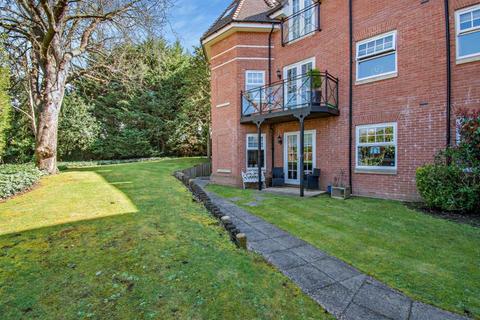 undefined, Frithwood Avenue, Northwood HA6