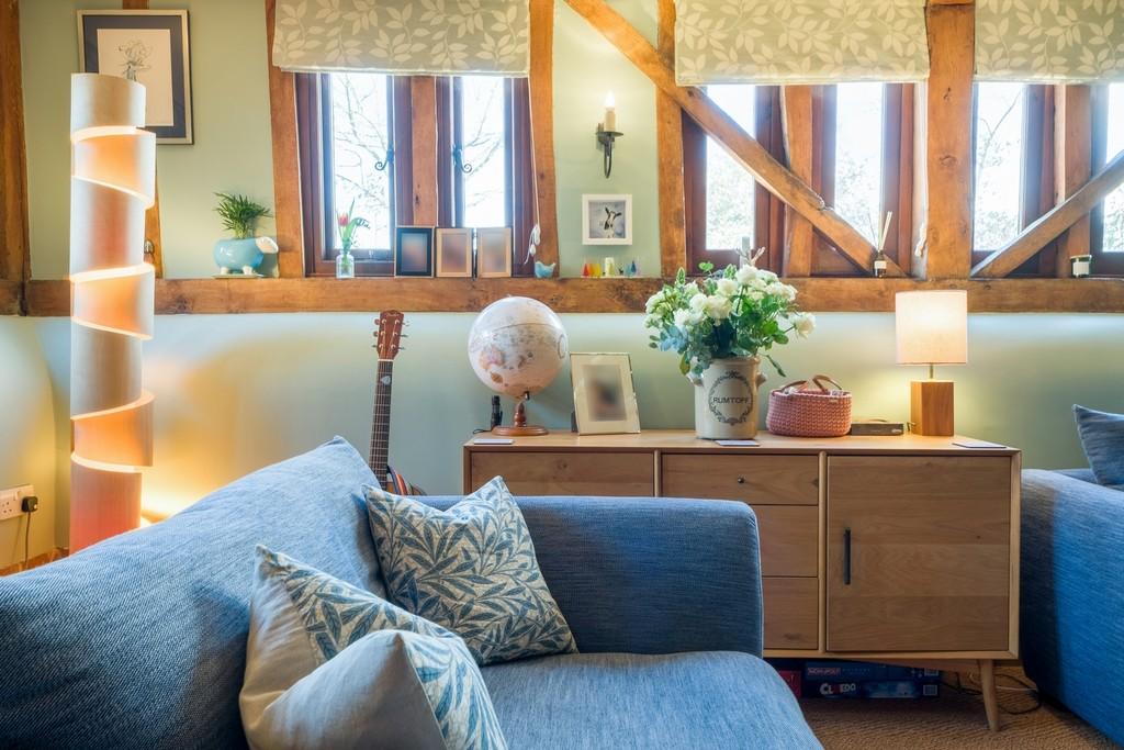 1440px Old Oak Barn - 24