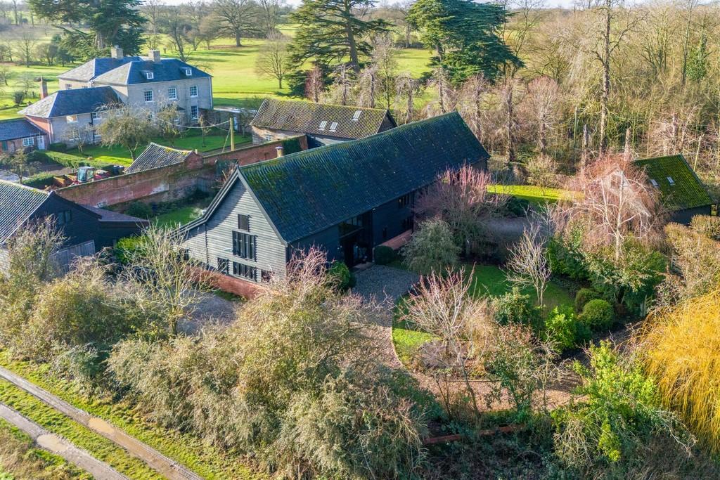 1440px Old Oak Barn - 64
