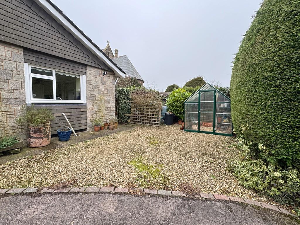 Fore Garden chipping area