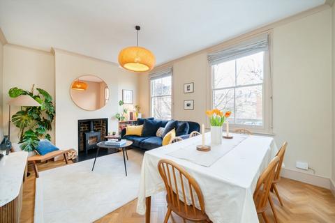 3 bedroom flat for sale, Hatchard Road, London N19